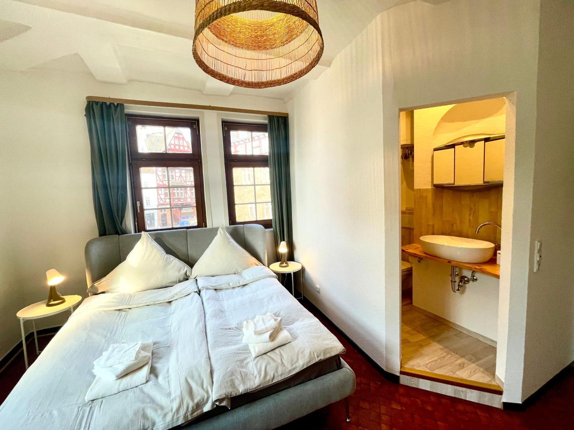 Vetters Romantisches Gaestezimmer In Der Marburger Oberstadt Exterior foto